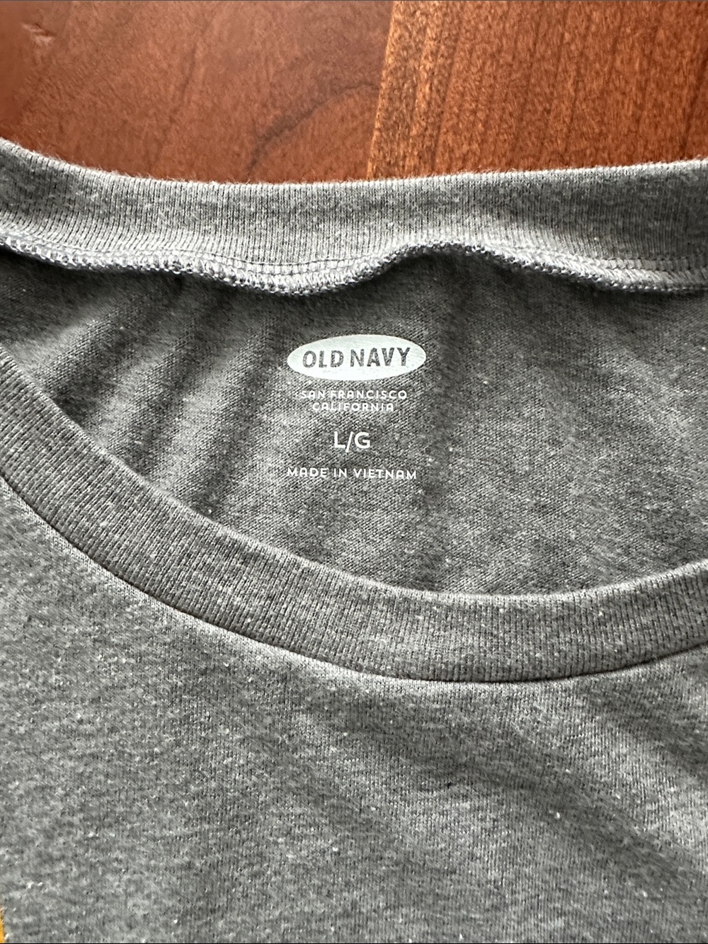 Old Navy super soft T-shirt - Picture 2 of 4